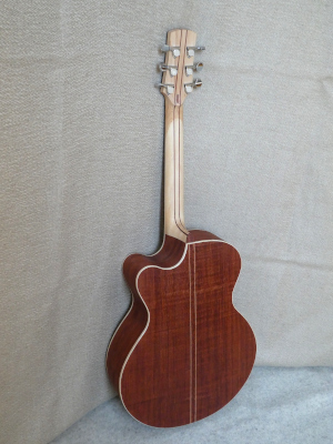 P1090077 (300x400).JPG