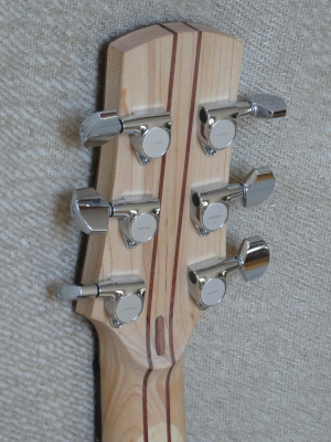 P1090081 (300x400).JPG