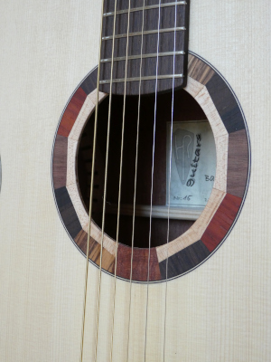 P1090084 (300x400).JPG