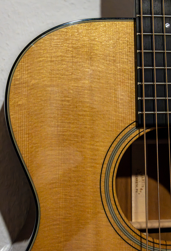 Martin 00-18 05.jpg