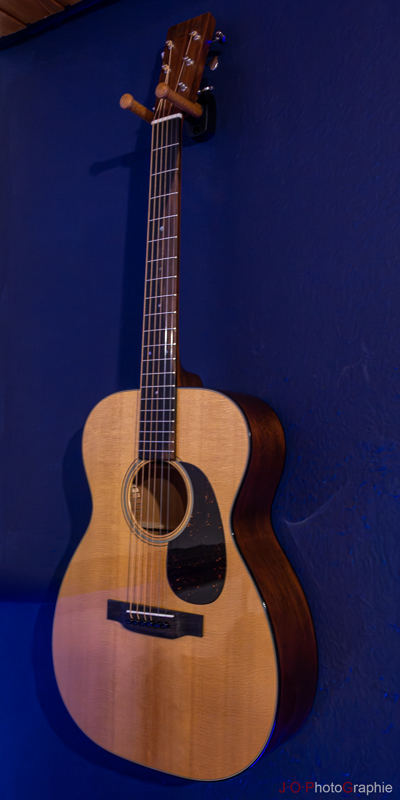 Martin 00-18 neu klein.jpg